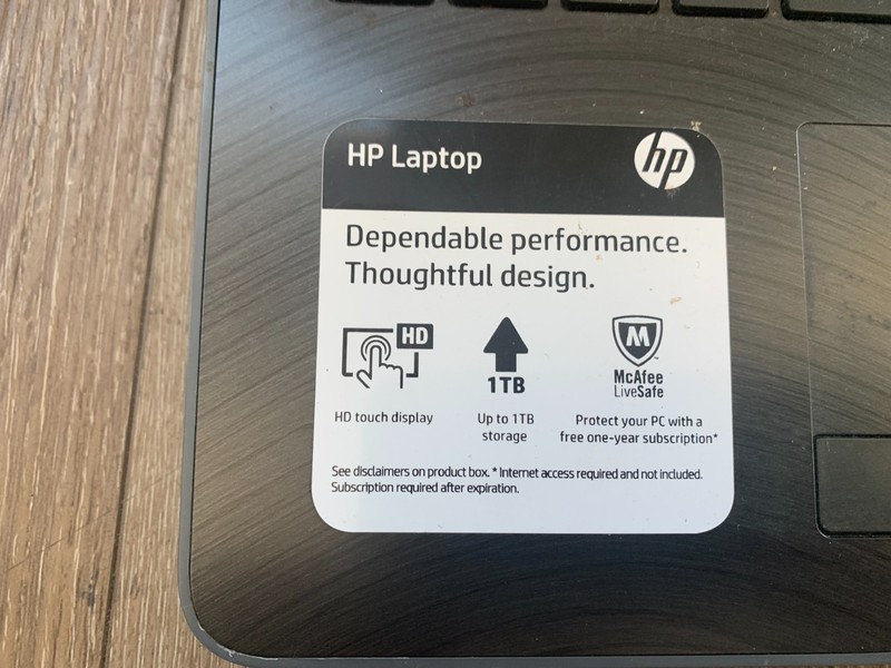 HP 15-bs033cl 15.6" Touchscreen intel Core i3-7100U 2.40GHz 8GB RAM 1TB Win 10 gallery