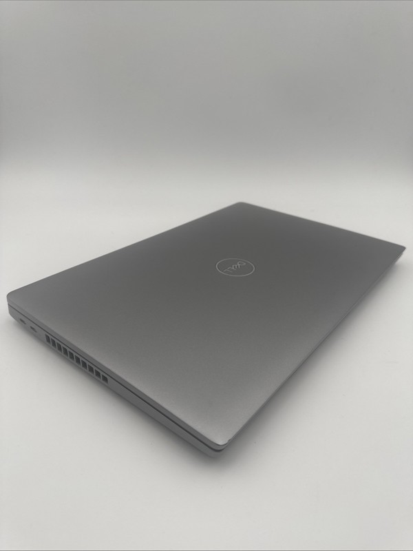 Dell Precision 3561 Laptop - 2.5 GHz i7-11850H 32GB 512GB SSD T1200 15.6" gallery