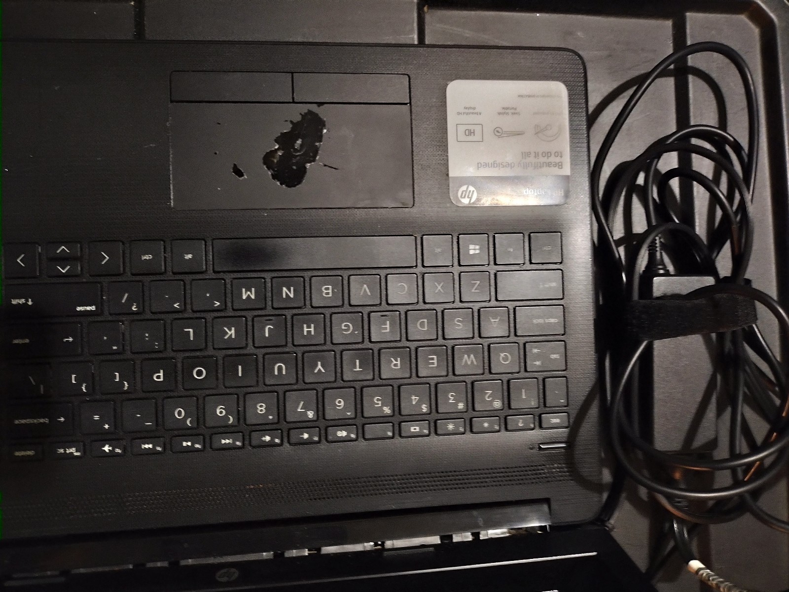 Large HP Laptop computer Model 15-db0011dx WORKING With Charger, Complete Pc gallery