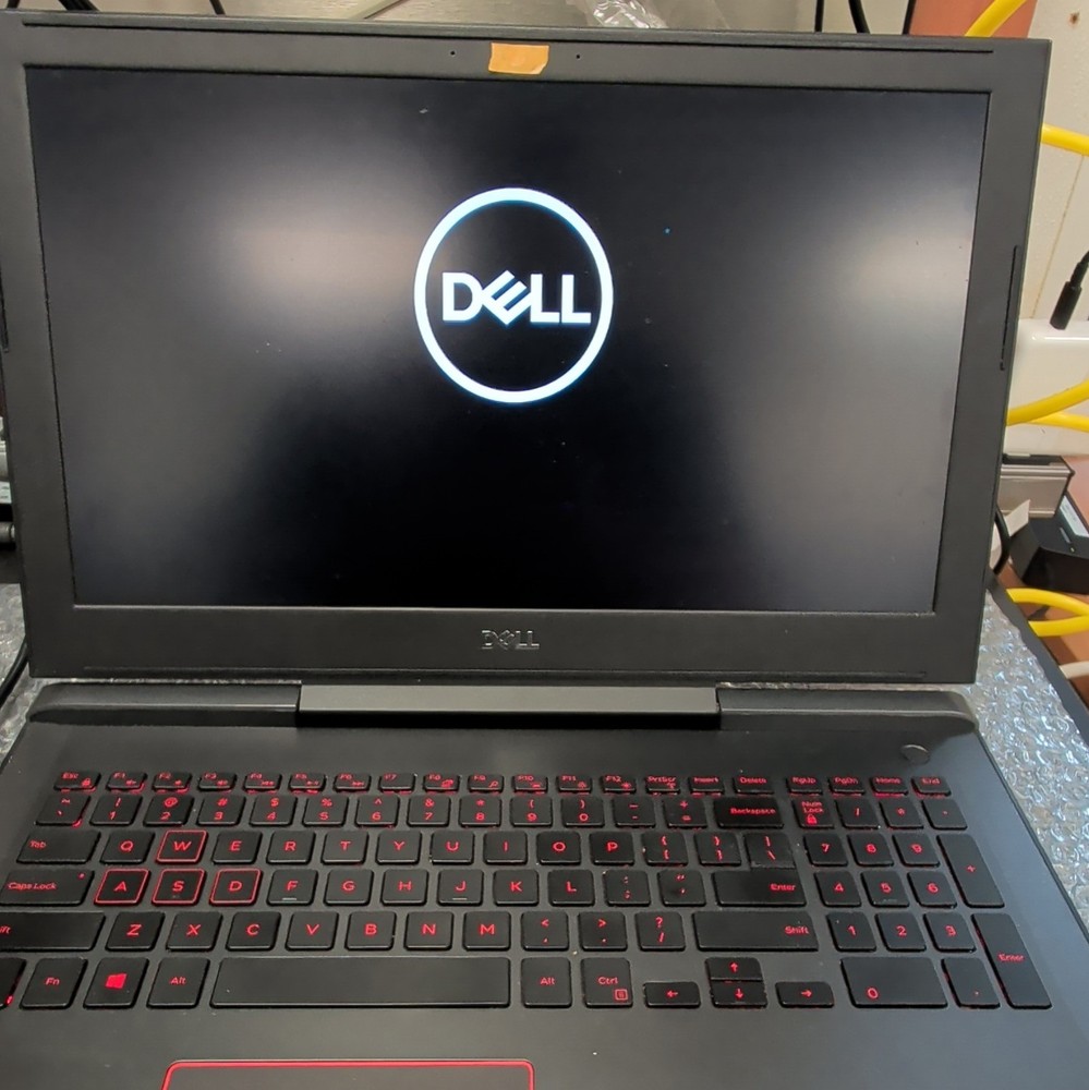 Dell Inspiron 7577 15.6" Intel Core i7 7th Gen GTX Gaming Laptop Win 11 Black