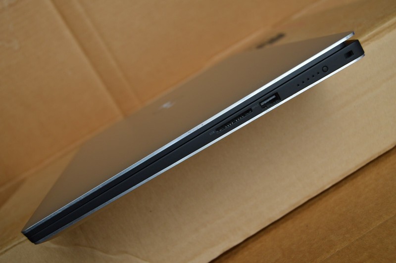 Dell Precision 5530 UHD 4K Touch E-2176M 32GB 1TB SSD P2000 Backlit KB gallery