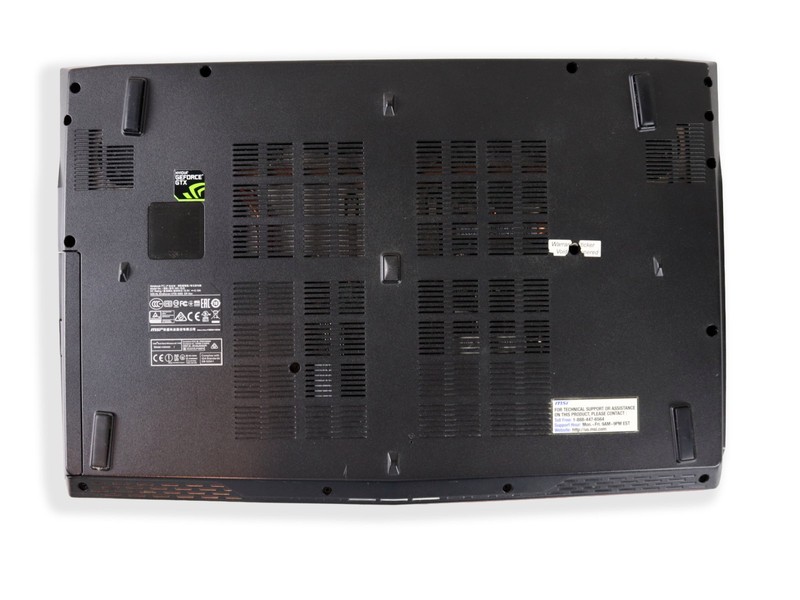 MSI 15.6" GE62 Intel Core i7-6700HQ 16GB DDR4 256GB SSD+1TB HDD NVIDIA GTX 960M gallery