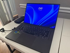 ASUS ROG Zephyrus G16 16″(512GB SSD, Intel Core i7 13th Gen, 16GB Ram, RTX 4060)