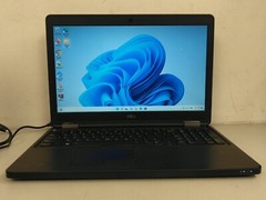 Dell latitude E5550 15.6” i5-5200u 2.2ghz 8gb ram 500gb HDD w11p charger BX8VZ53