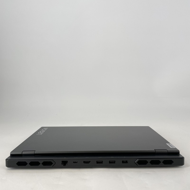 Lenovo Legion Pro 7i Gen 9 16 240Hz QHD+ 2024 i9-14900HX 32GB 1TB/1TB RTX 4090 gallery