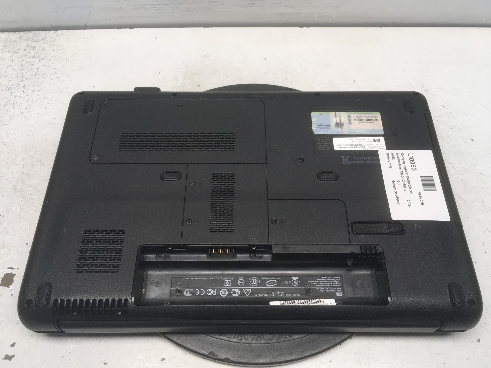 Compaq Presario CQ60-214DX Intel Pentium T3400 2.16GHz 2 GB NO HDD No Batt gallery