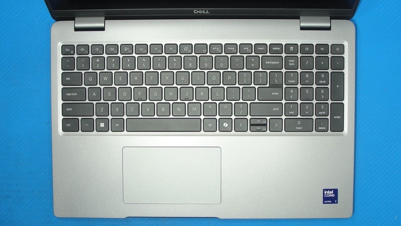 Dell Latitude 5550 15.6" FHD Ultra 7 155U 1.70GHz 16GB 512GB SSD WRNTY Win11P+PA gallery