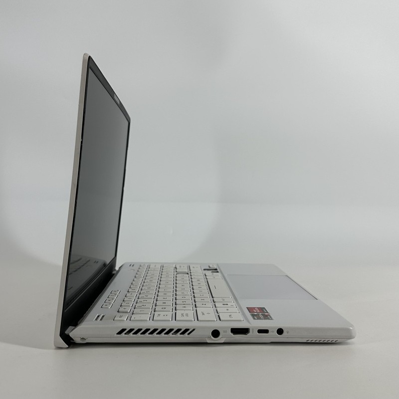 Asus ROG Zephyrus G14 GA402 QHD+ Ryzen 9 6900HS 16GB 1TB RX 6700S BAD USB-C PORT gallery