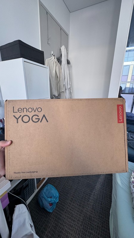 Lenovo Yoga 7 2-in-1 (14", Gen 10) AMD Ryzen 7 AI 350 32GB RAM 1TB M.2 NvMe SSD gallery