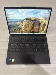 Lenovo ThinkPad T14 Gen 6 14″ (Ultra 7 265U @ 2.1GHz, 32GB RAM, 512GB SSD, W11P)