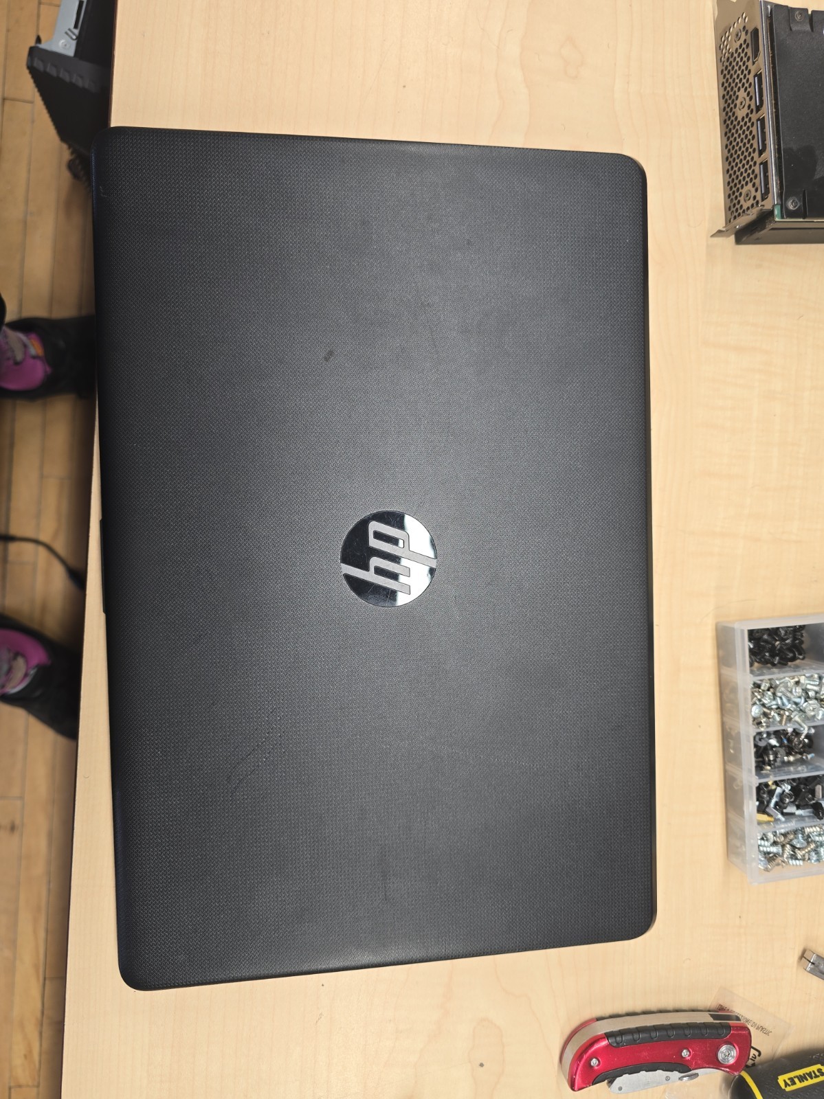 HP 15.6 inch (500GB, Intel Celeron N4000, 2.6 GHz, 4 GB) Laptop - Black -... gallery