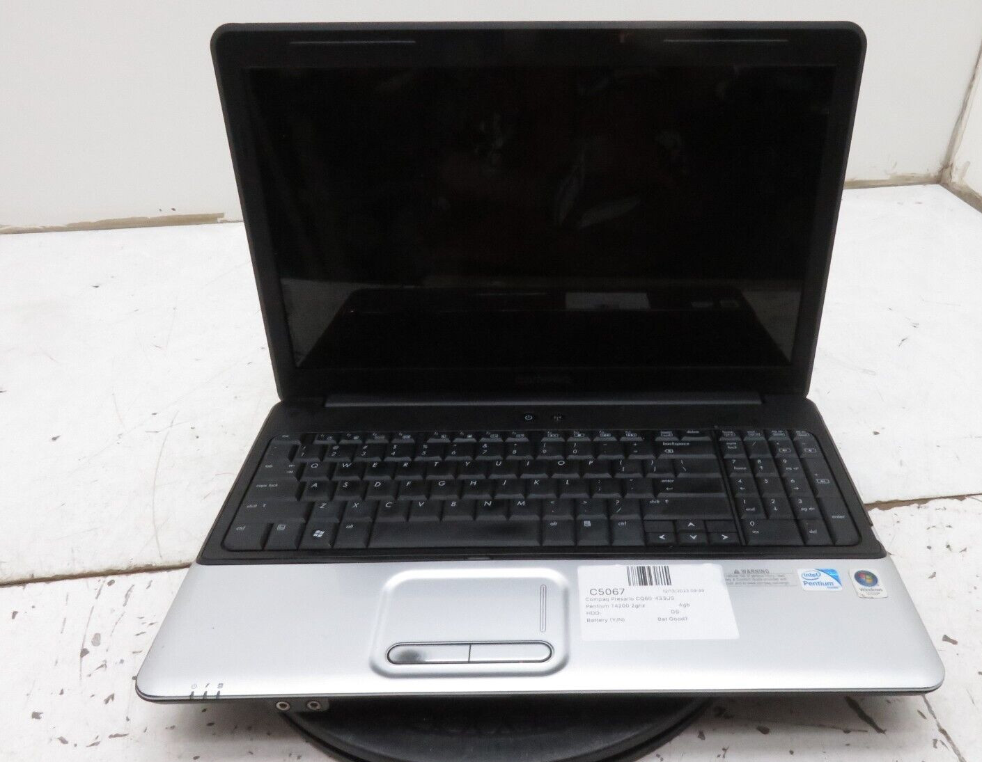 Compaq Presario CQ60-433US Laptop Intel Pentium T4200 4GB Ram No HDD or Battery gallery