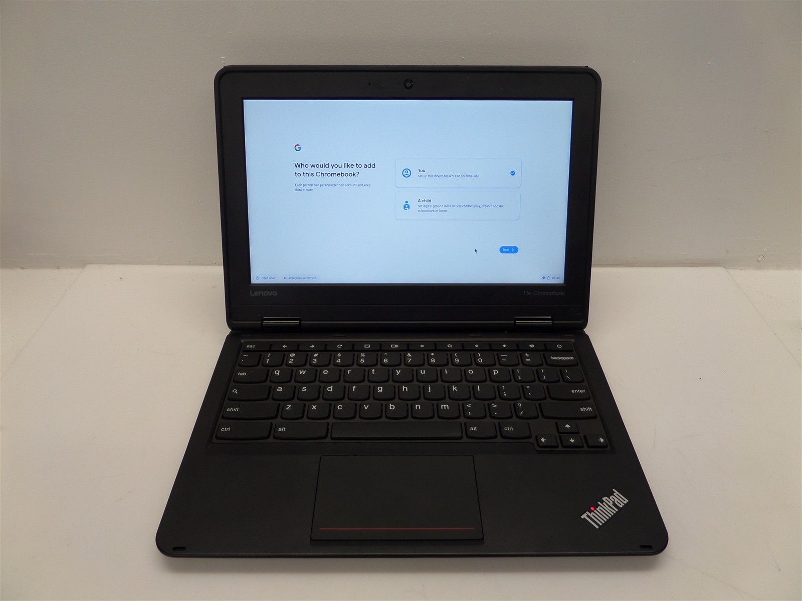 Lenovo 11.6" Chromebook 11e 20GF-0001US w/ N3150 1.6GHz CPU 4GB RAM 16GB eMMC gallery