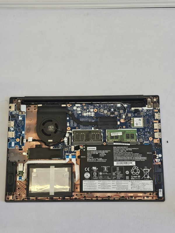 Lenovo ThinkPad E580 Laptop - i5 Gen 8 - 16GB RAM - 256GB SSD - Win 11 - READ gallery