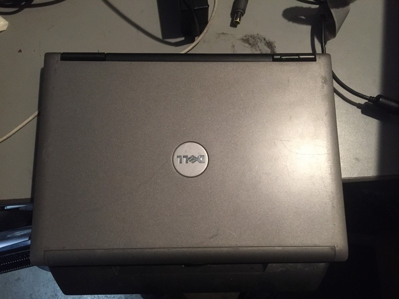 Dell Latitude D420 Intel Core Duo 1.20GHz 2.50GB RAM Battery NO Hard Drive gallery