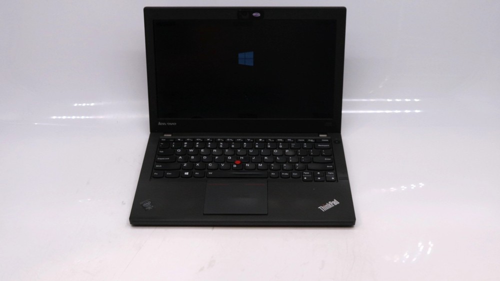 Lenovo ThinkPad X240 13" i5-4300u 8GB 256GB BATTERY ISSUE
