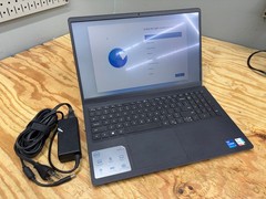 Dell Inspiron 15 3530 Core i7-1355U 32GB 1TB 15.6 FHD Touch Win11 New Battery