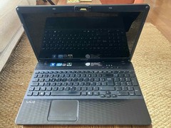 Sony VAIO PCG-71811M 15.4 Intel Core i3 4GB RAM Charger Included AZERTY Keyboard