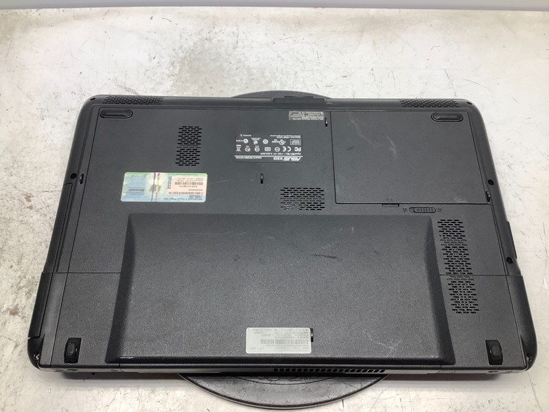 Asus K60I Intel Pentium Dual-Core T4400 2.2GHz 4 GB NO HDD gallery