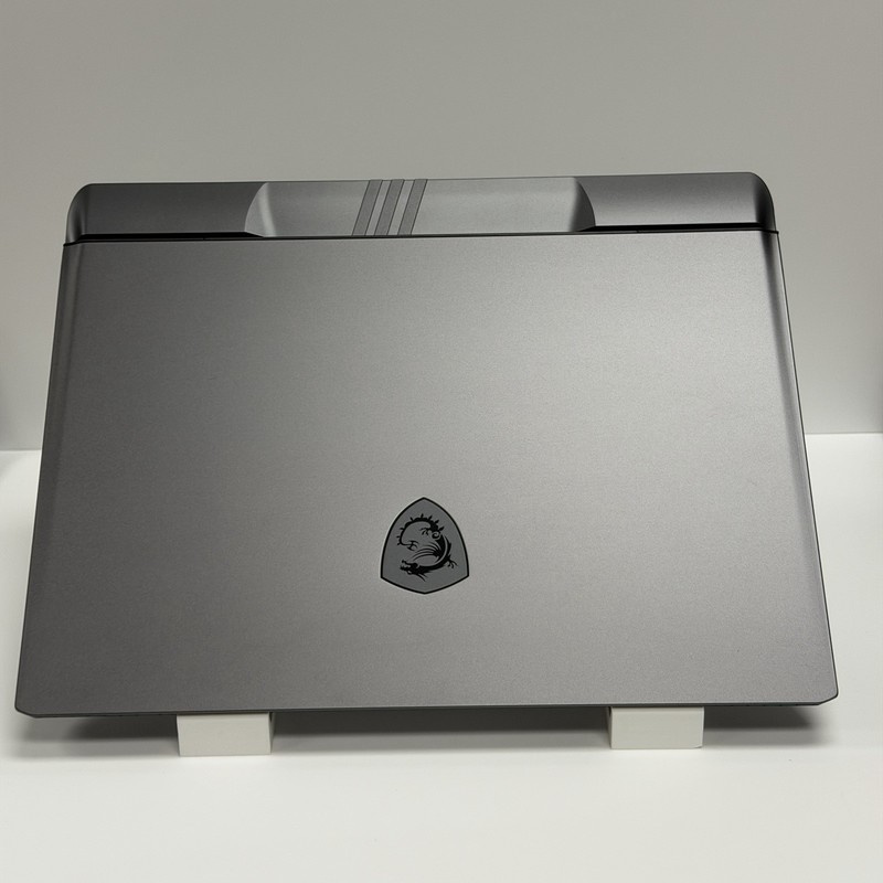 MSI Vector A16 HX A8WHG-004US 16" Gaming Laptop R9 8940HX 5070Ti 32G-DDR5 2TB gallery