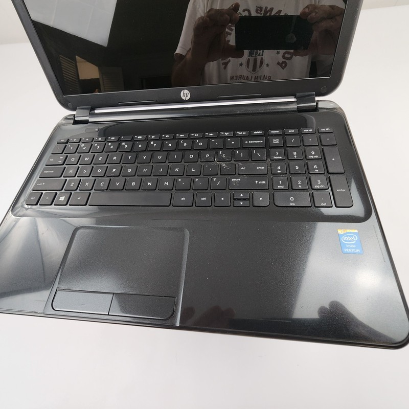 HP Notebook 15-d035dx 15.6" Laptop Intel Pentium (No Power Adapter) gallery