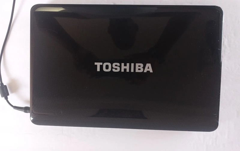 TOSHIBA SATELLITE L655D-S 15.6" AMD TURION ll 2.30GHz 4GB 500GB WIN 7 PRO gallery
