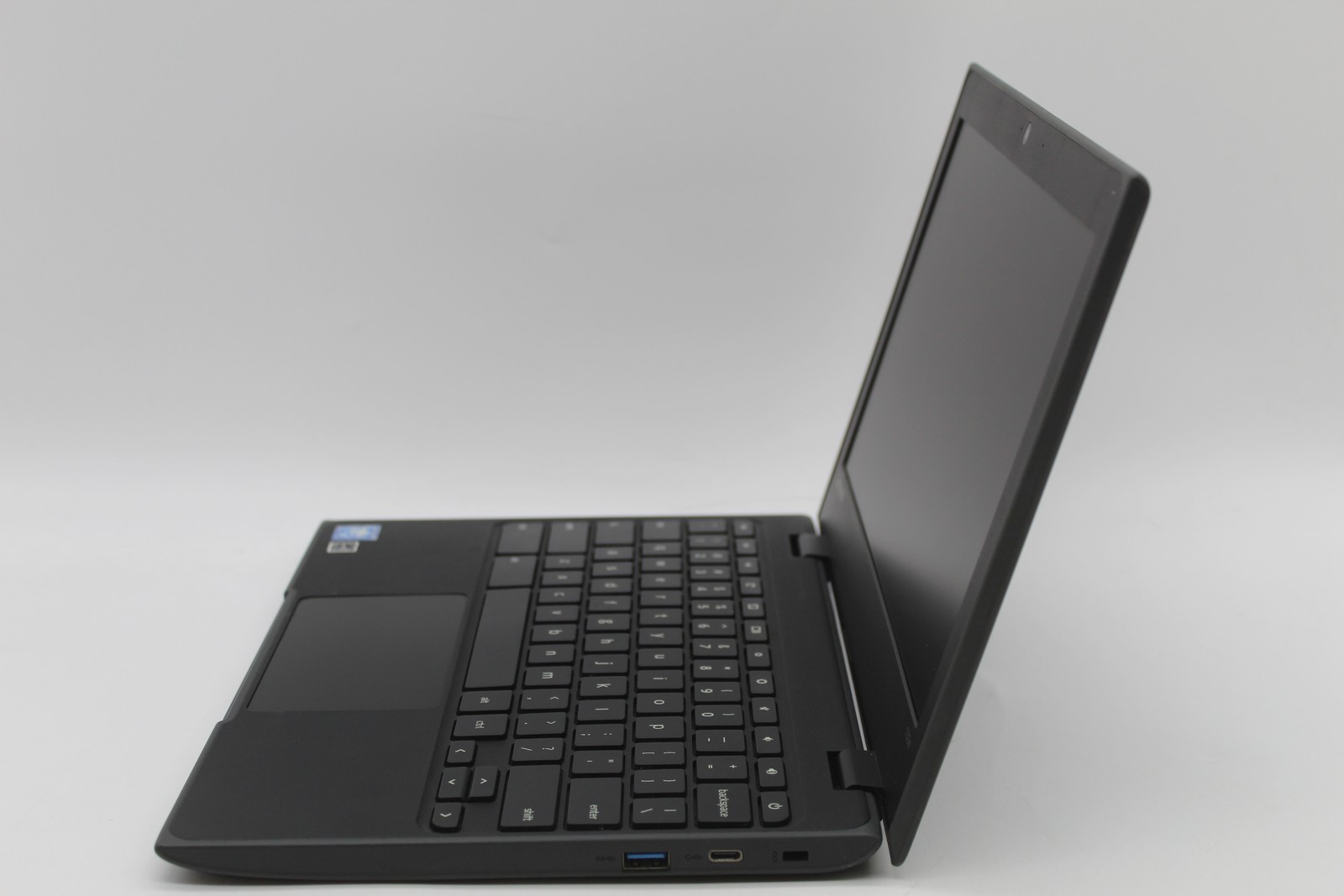 Lenovo 100E Chromebook G1 Celeron N3350 1.1 GHz 32 GB eMMC 4 GB RAM PC1770596 gallery