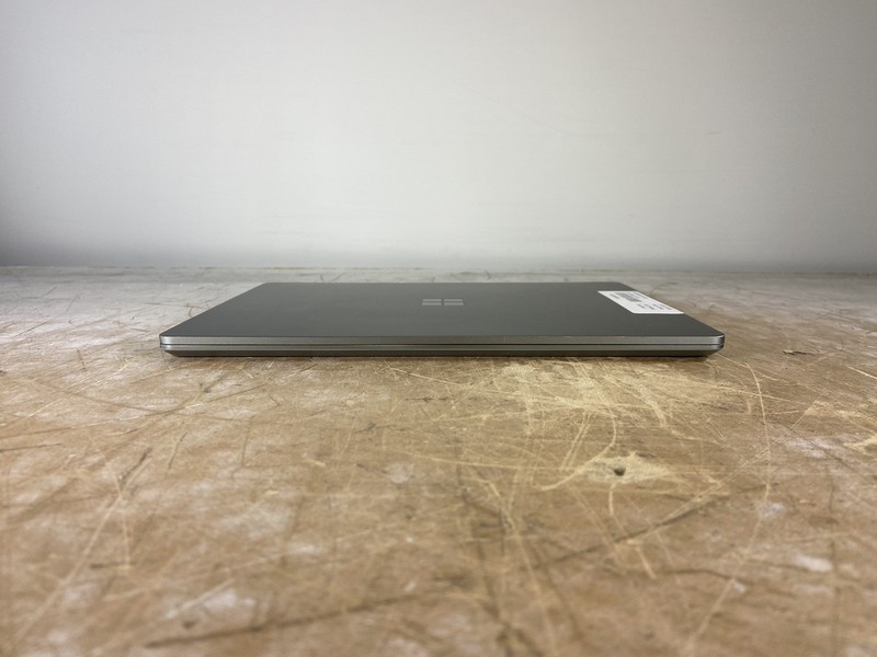 MICROSOFT SURFACE LAPTOP GO 2 (2013) i5-1135G7 @ 2.4GHz, 8GB RAM, 128GB SSD gallery