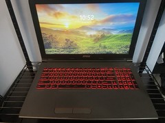 MSI GV62 8RD i5-8300H 2.3ghz 16gb ram 1tb ssd