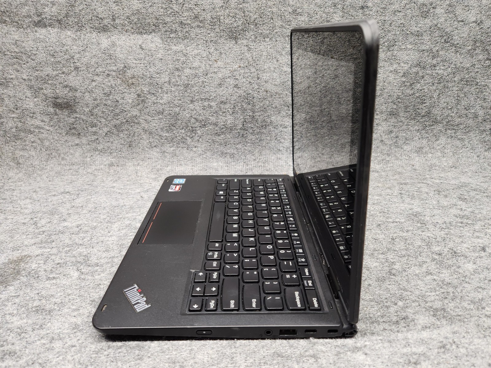 Lenovo ThinkPad Yoga 11e 11.6" Laptop Pentium Silver N5030 1.1GHz 8GB RAM 256GB gallery