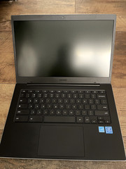New Samsung Laptop Galaxy Chromebook Go 14 in 32GB Intel Celeron N4500 XE345XDA