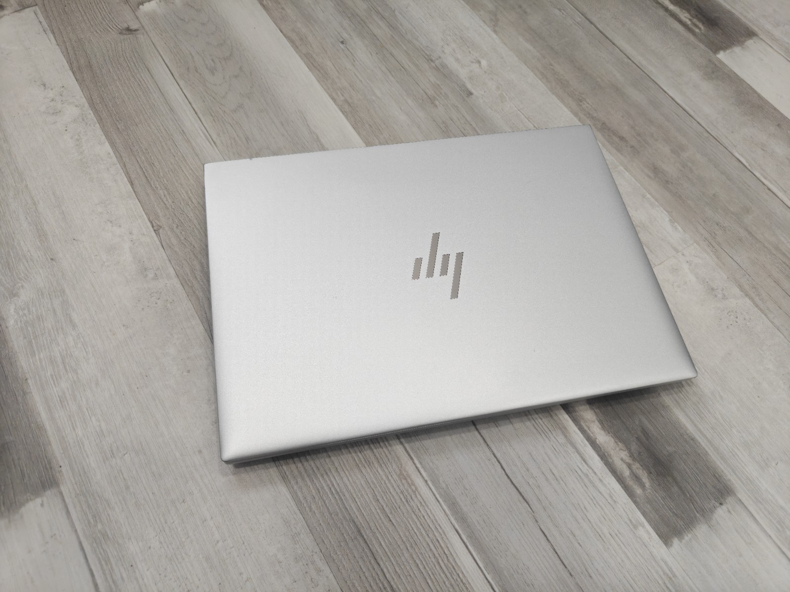 Hp EliteBook 840 14 inch G10 Notebook PC 14" i7-1370p 16GB 512GB - Worn gallery