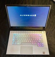 Alienware m15 R4 15.6″ (1TB SSD, Intel Core i7-10870H, 2933MHz, 16GB RAM, NVIDIA