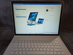 Microsoft Surface Book 3 15″ (256GB SSD, Intel i7-1065G7 GTX 1660 Ti 16GB RAM)