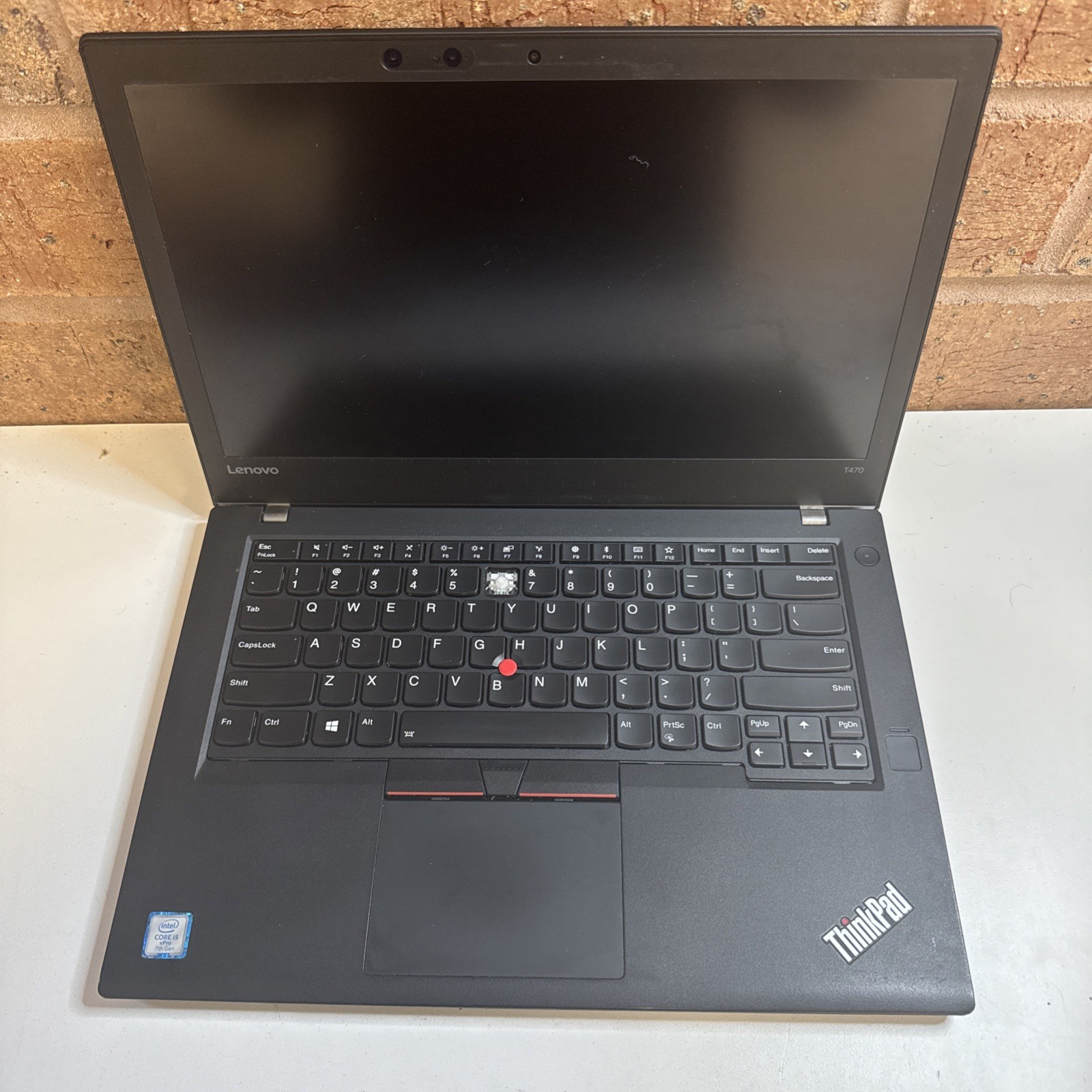 Lenovo ThinkPad T470s 14in (No SSD, Intel Core i7 7th Gen., 2.7 GHz-For parts. gallery