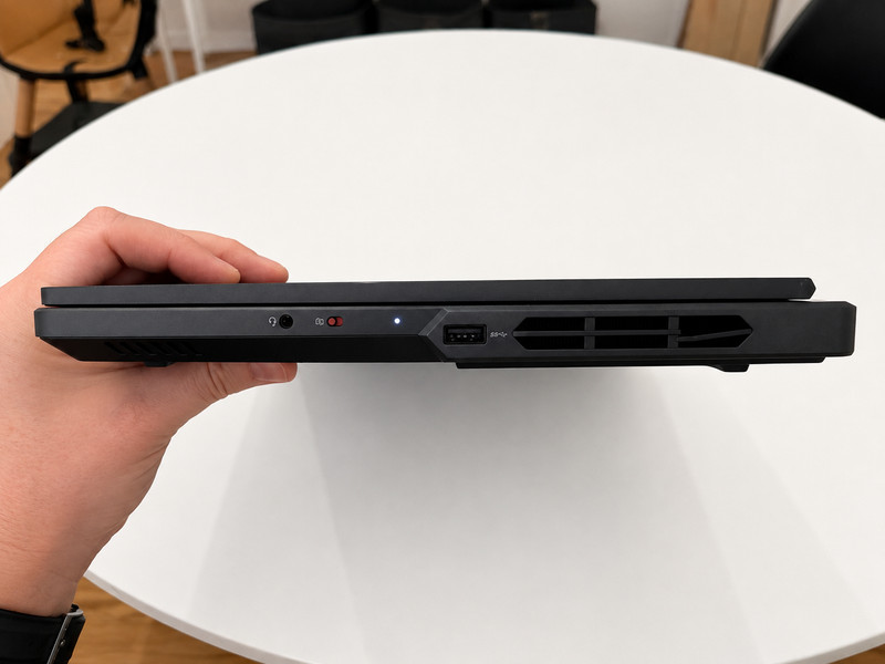 Lenovo Legion Pro 5 16" i9-13900HX RTX 4060 32GB 1TB | Onsite Warranty Apr 2028 gallery