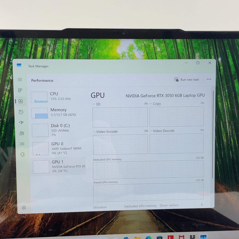 Lenovo Slim Pro 7 14ARP8 14.5" Ryzen 7 7735HS 3.2GHz 16GB RAM 512GB SSD RTX 3050 gallery