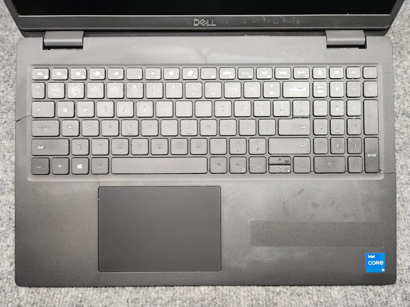 Dell Latitude 3520 15.6" Laptop Intel Core i5-1135G7 2.40GHz 16GB RAM 256GB SSD gallery