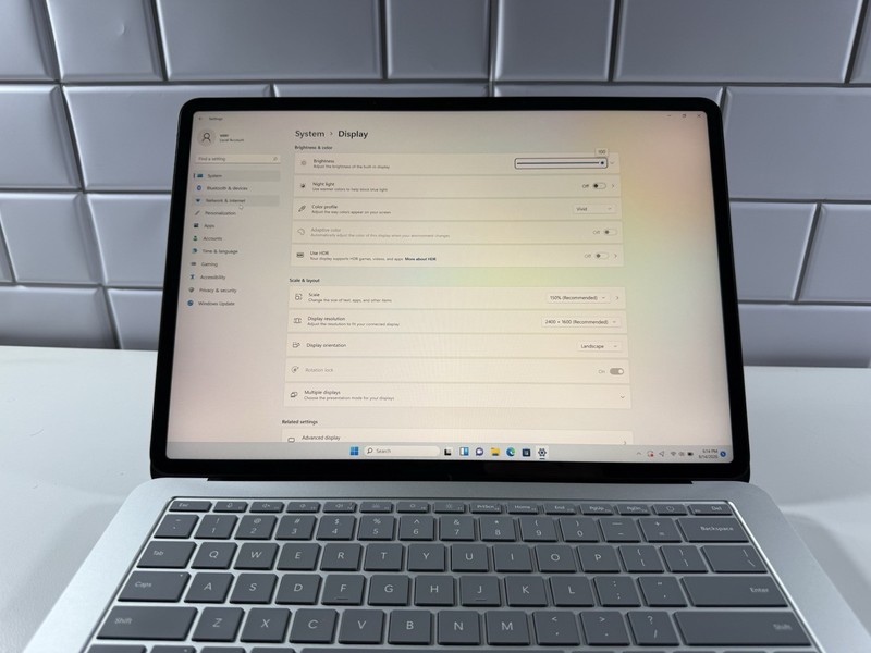 MICROSOFT SURFACE LAPTOP STUDIO 2 2029 I7-13800H 1TB 32GB RTX 2000 14.2” WIN 11 gallery