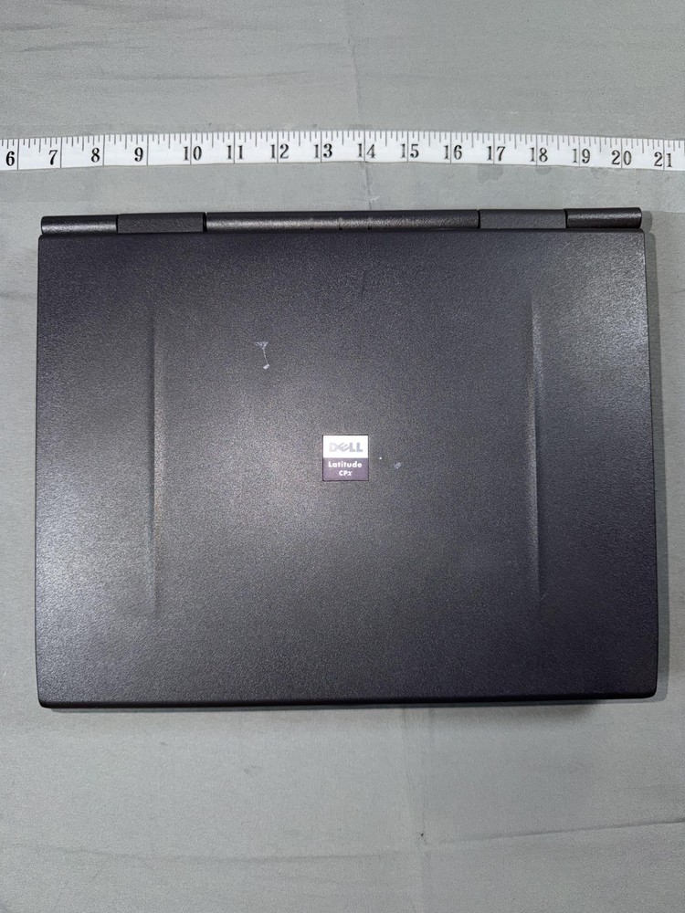 Vintage Dell Latitude CPx PPX Laptop Intel Pentium 3 14.1in Gray Notebook Parts