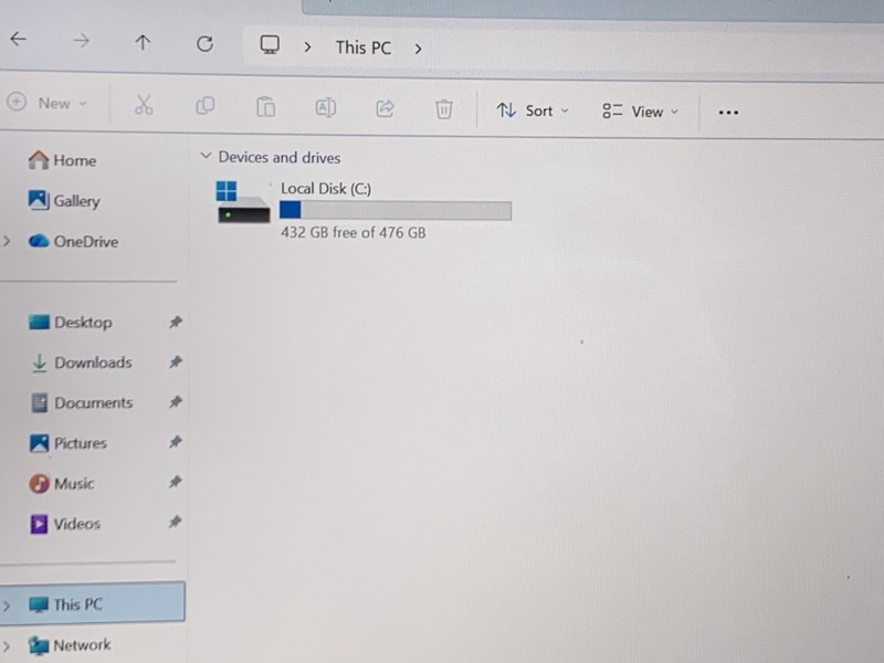 MICROSOFT SURFACE 2 1769 I7- 8650U@ 1.90GHZ 16GB RAM 512GB NVMe W11P W/AC *QTY gallery