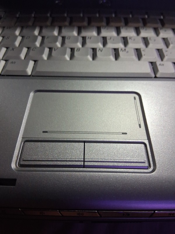Dell Inspiron 1521| AMD Dual Core 0F81| 2GB RAM| 160GB HDD| Linux Ubuntu 23.10 gallery