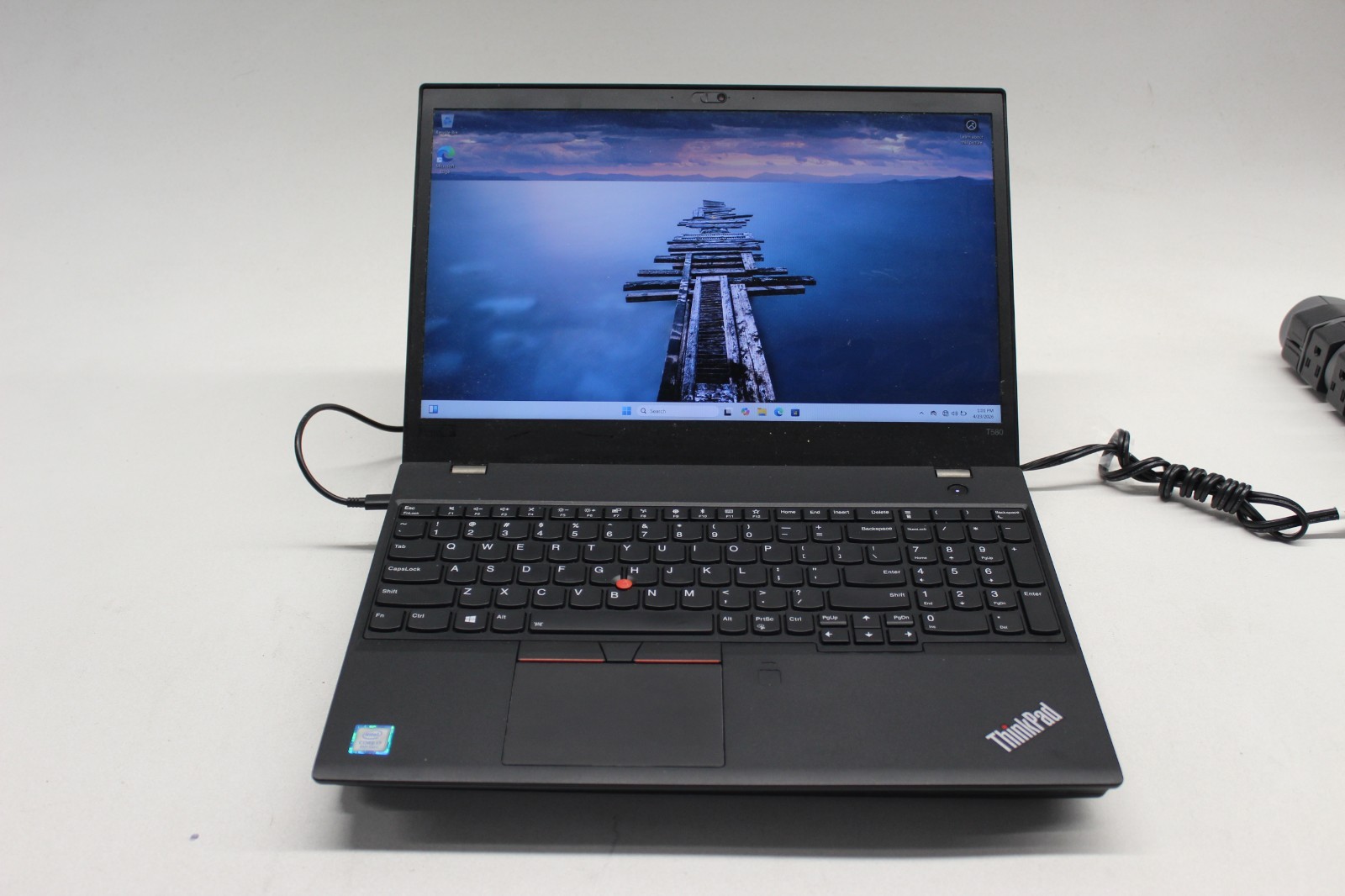 Lenovo T580 I7-8550U 256GB NvME SSD 16GB DDR4 Win11Pro gallery