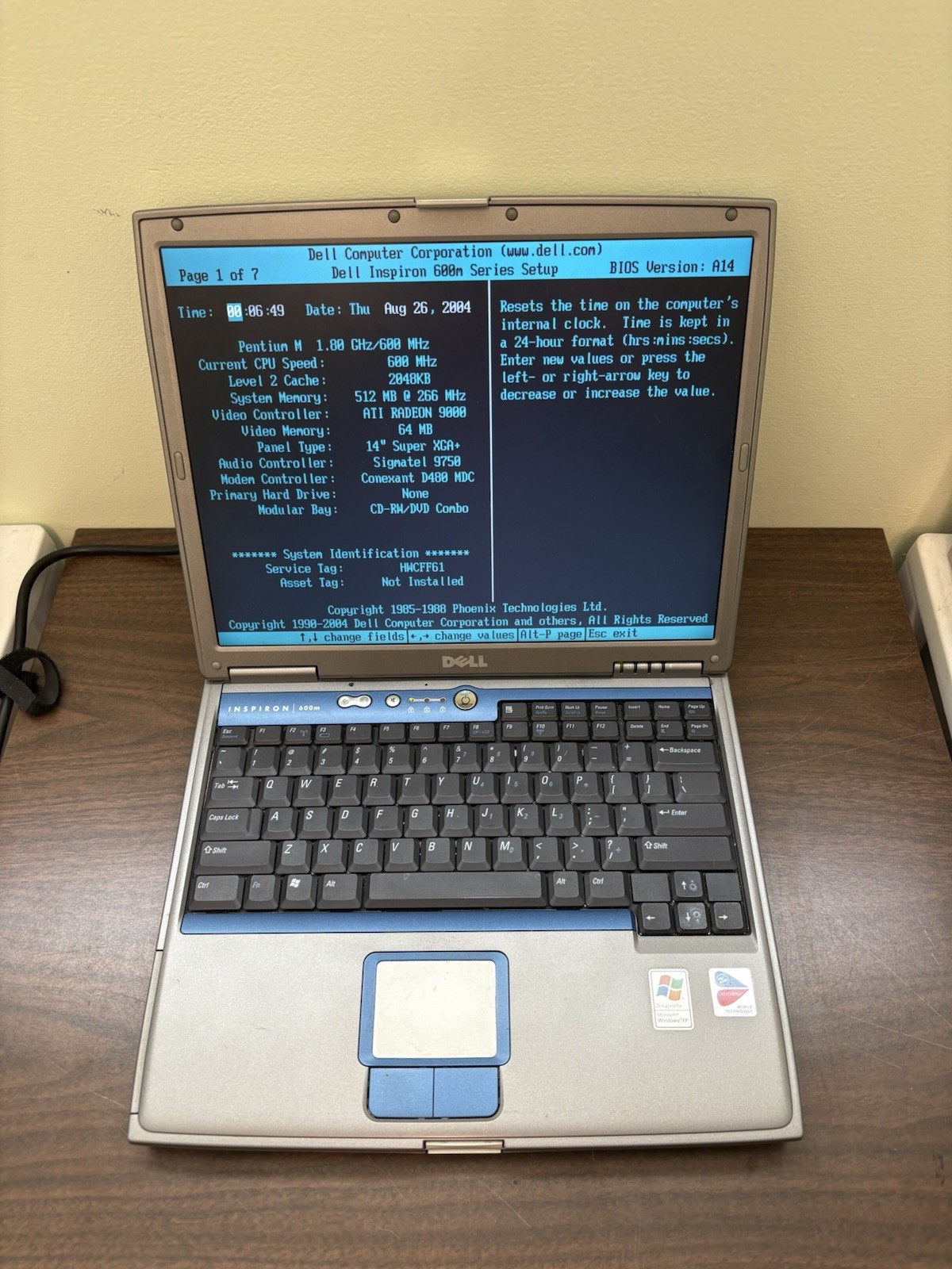 Dell Inspiron 600m Laptop Pentium M 1.8GHz 512MB RAM No HDD Boots to BIOS gallery