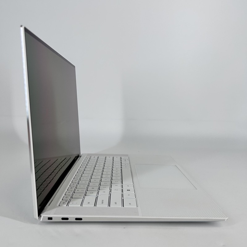 Dell XPS 15 9520 TOUCH 3.5K 2.5 GHz i9-12900HK 32GB 1TB SSD RTX 3050 Ti Good gallery