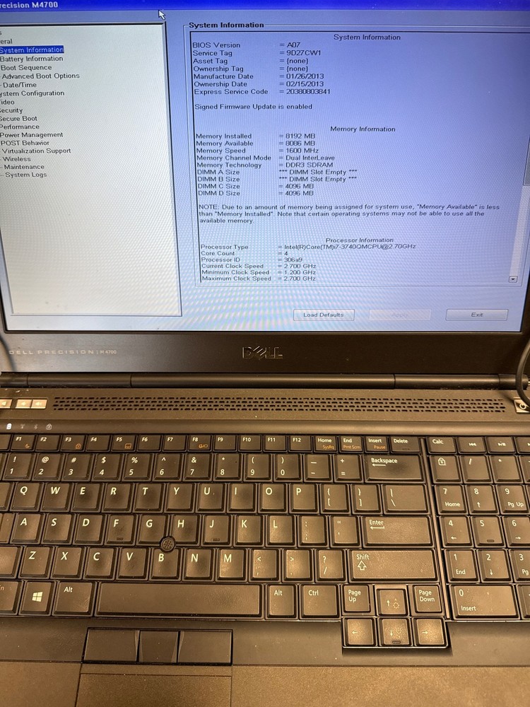 Dell Precision M4700 Intel Core i7-3740QM @ 2.70 GHz 8 GB No Drive 15.6"