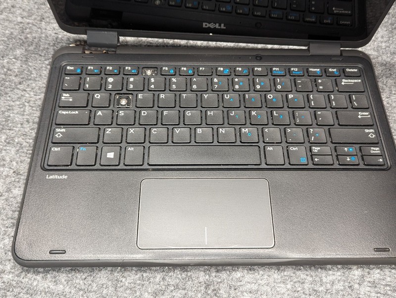 Dell Latitude 3189 Laptop Pentium N 1.10GHz 4GB 128GB SSD *LOT OF 10 - DAMAGED* gallery