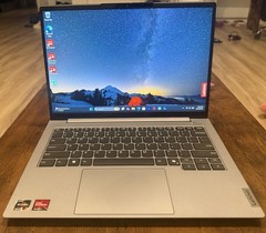 Lenovo ThinkBook 14 G7 ARP