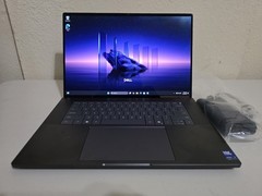 Dell Pro Max 16 Premium 4K OLED TOUCH U7 265HX 64GB RAM 4TB SSD RTX Pro 3000