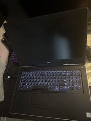 Dell Precision 7720 Intel Core i7-7th Generation